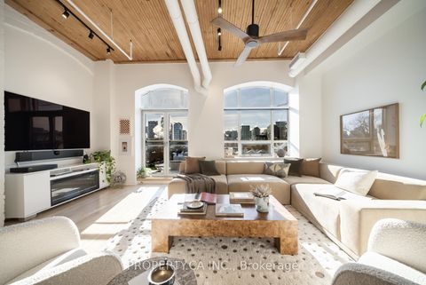 Photo 17 at 409 - 993 Queen Street W, Bellwoods, Toronto