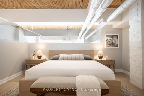 Photo 27 at 409 - 993 Queen Street W, Bellwoods, Toronto