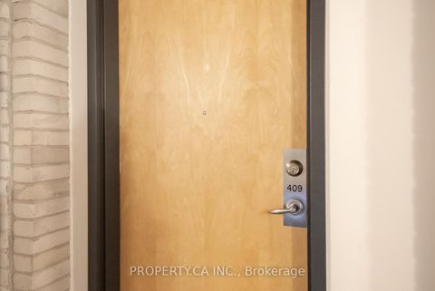 Photo 36 at 409 - 993 Queen Street W, Bellwoods, Toronto