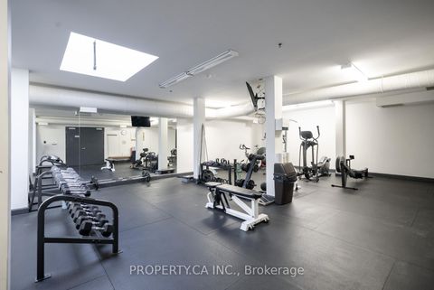 Photo 37 at 409 - 993 Queen Street W, Bellwoods, Toronto