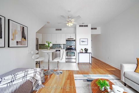 Photo 3 at PH16 - 65 Scadding Avenue, Waterfront Communities C8, Toronto