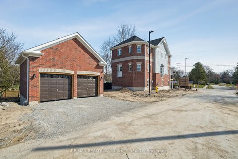 Photo 36 at 2 Ravenscraig Place, Cookstown, Innisfil