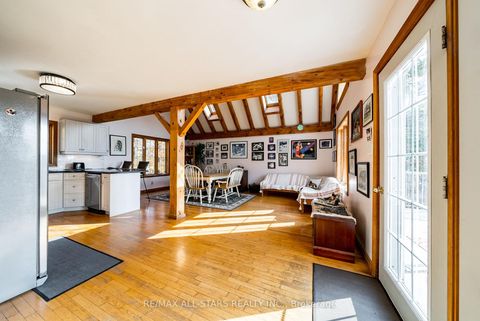 Photo 13 at 100 Snow Ridge Court, Raglan, Oshawa