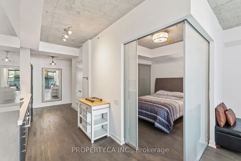 Photo 8 at 623 - 560 King Street W, Waterfront Communities C1, Toronto