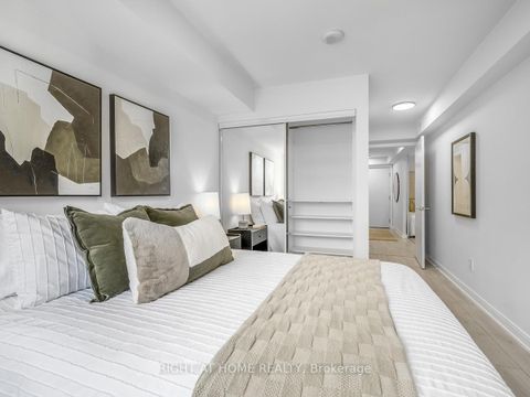 Photo 9 at 1622 - 525 Adelaide Street W, Waterfront Communities C1, Toronto