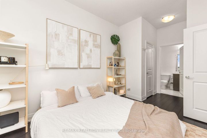 Photo 14 at 910 - 3121 Sheppard Avenue E, Sullivan, Toronto