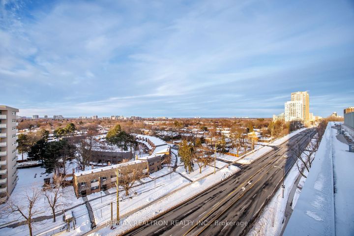 Photo 31 at 910 - 3121 Sheppard Avenue E, Sullivan, Toronto