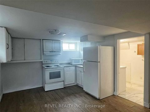 Photo 10 at 45 Fairbanks Street, Central, Oshawa