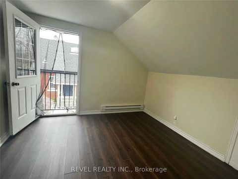 Photo 18 at 45 Fairbanks Street, Central, Oshawa