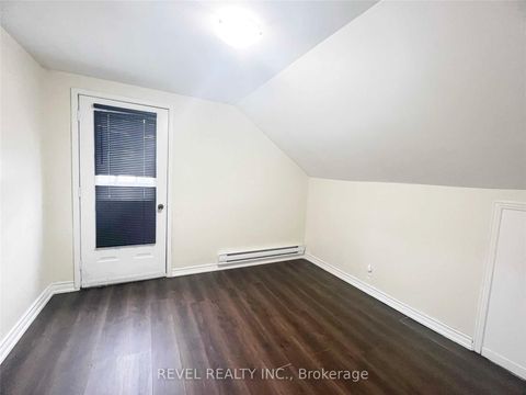 Photo 19 at 45 Fairbanks Street, Central, Oshawa