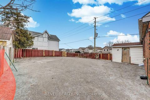 Photo 21 at 45 Fairbanks Street, Central, Oshawa
