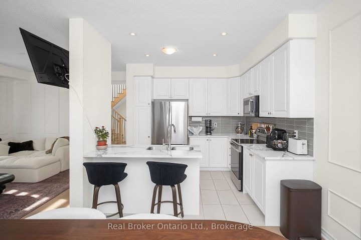 Photo 11 at 3131 Goodyear Road, Alton, Burlington