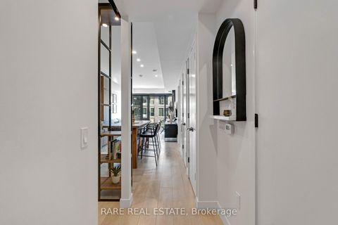 Photo 7 at 903 - 505 Richmond Street W, Waterfront Communities C1, Toronto