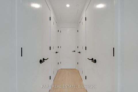 Photo 12 at 903 - 505 Richmond Street W, Waterfront Communities C1, Toronto