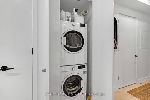 Photo 15 at 903 - 505 Richmond Street W, Waterfront Communities C1, Toronto