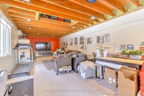 Photo 34 at 18 Cochrane Court, Queensway, Toronto