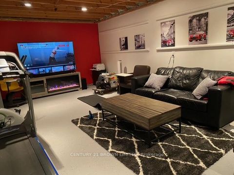 Photo 35 at 18 Cochrane Court, Queensway, Toronto