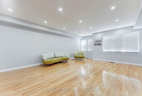 Photo 18 at 83 Huxtable Lane, Rouge E11, Toronto