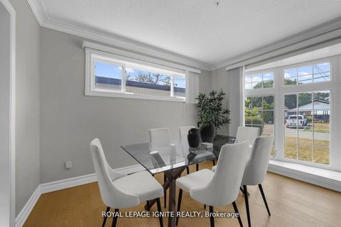 Photo 8 at 47 Deerfield Road, Bendale, Toronto