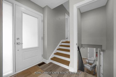 Photo 14 at 47 Deerfield Road, Bendale, Toronto