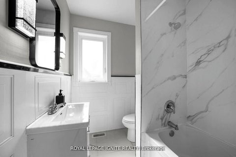 Photo 24 at 47 Deerfield Road, Bendale, Toronto