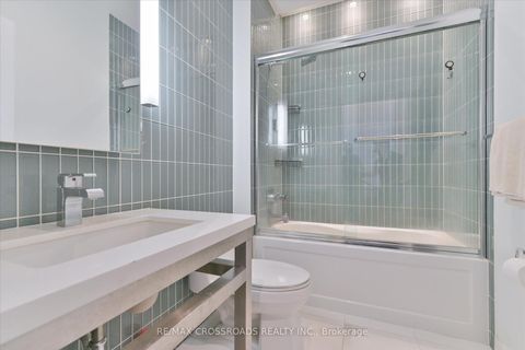 Photo 15 at 4103 - 80 John Street, Waterfront Communities C1, Toronto