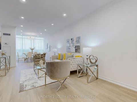 Photo 8 at PH27 - 32 Clarissa Drive W, Harding, Richmond Hill