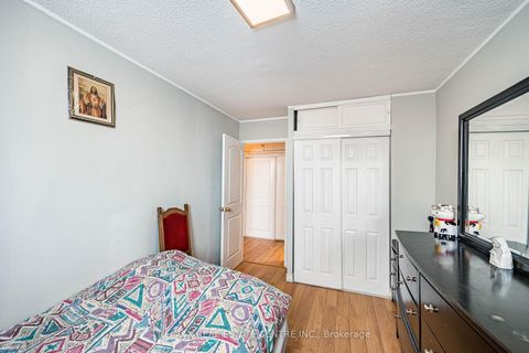 Photo 36 at 509 - 200 Lotherton Pathway Pathway, Glen Park, Toronto