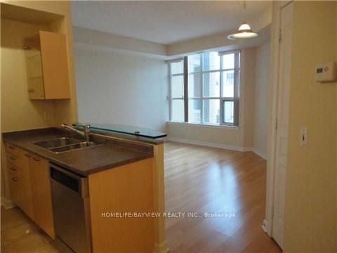 Photo 8 at 407 - 438 Richmond Street W, Waterfront Communities C1, Toronto