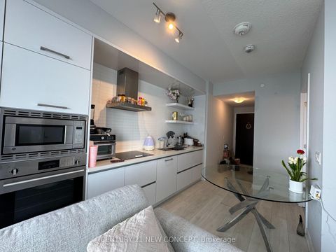 Photo 3 at 4106 - 2221 YONGE Street, Mount Pleasant West, Toronto