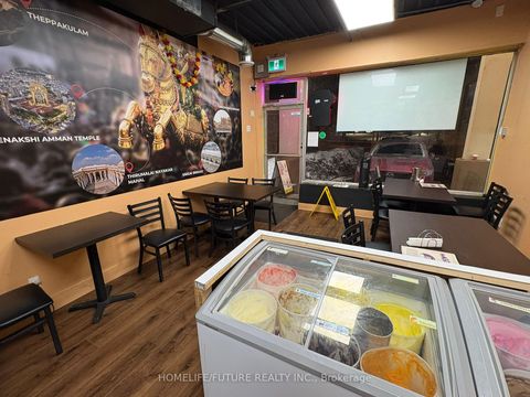 Photo 5 at 296 - 284-296 Markham Road, Scarborough Village, Toronto