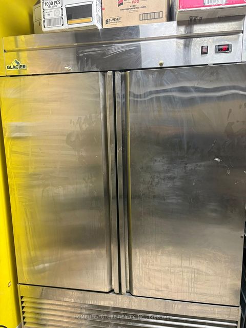 Photo 15 at 296 - 284-296 Markham Road, Scarborough Village, Toronto