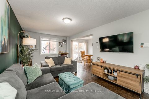 Photo 3 at 50 Raymond Crescent, Painswick South, Barrie