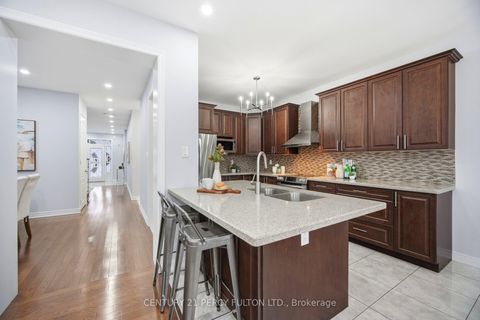 Photo 7 at 2415 Kentucky Derby Way, Windfields, Oshawa