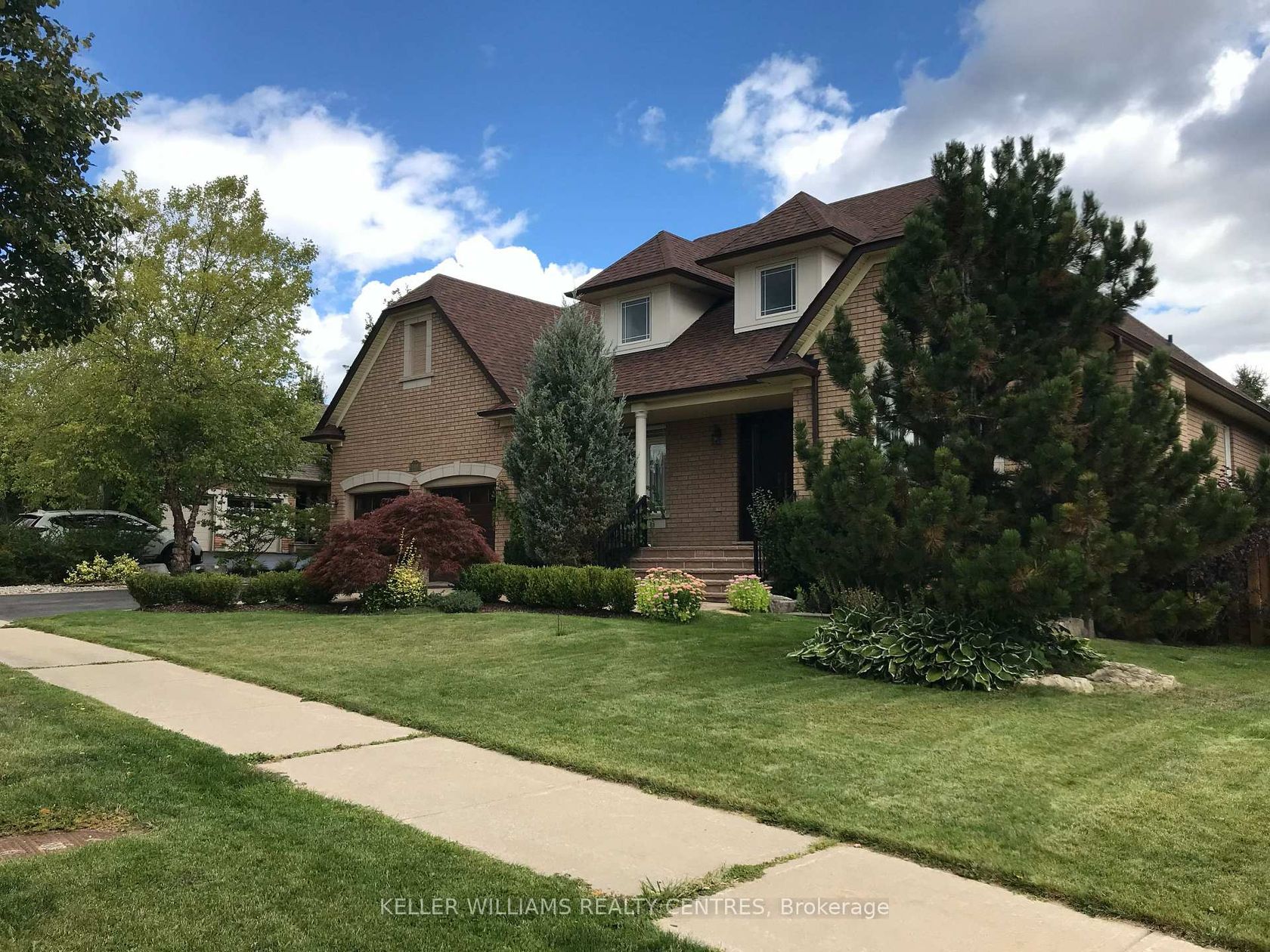 148 HUNTERWOOD Chase, Rural Vaughan, Vaughan photo number 2