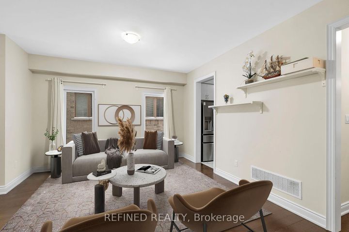 Photo 6 at 150 Heritage Street, Bradford, Bradford West Gwillimbury