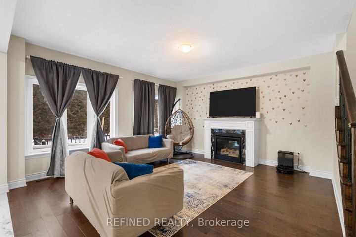 Photo 13 at 150 Heritage Street, Bradford, Bradford West Gwillimbury