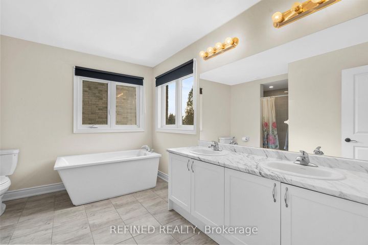 Photo 20 at 150 Heritage Street, Bradford, Bradford West Gwillimbury