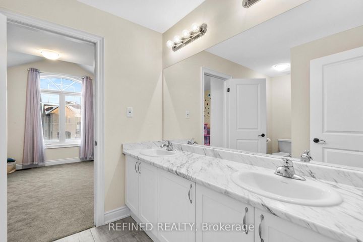 Photo 28 at 150 Heritage Street, Bradford, Bradford West Gwillimbury