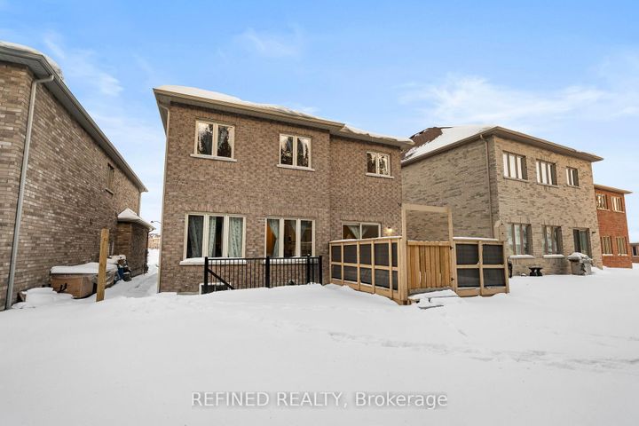 Photo 38 at 150 Heritage Street, Bradford, Bradford West Gwillimbury