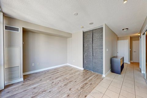 Photo 13 at 4009 - 11 Brunel Court, Waterfront Communities C1, Toronto