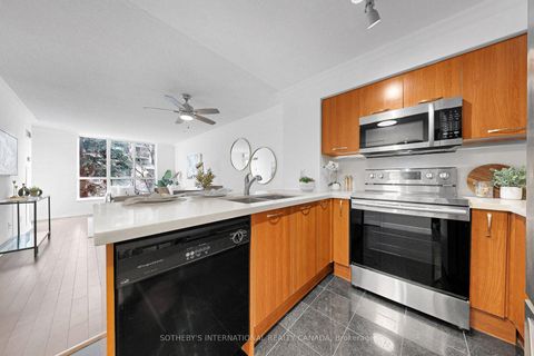 Photo 4 at 204 - 55 Harrison Garden Boulevard, Willowdale East, Toronto