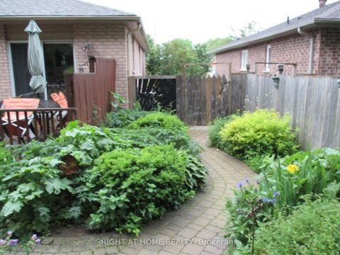 Photo 19 at 63 Benson Drive, Sandy Hollow, Barrie