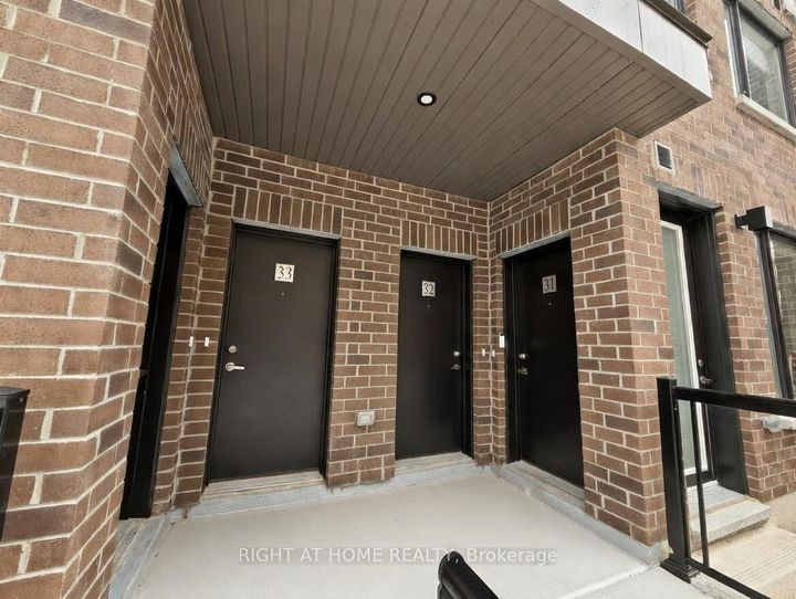 Photo 21 at 31 - 3409 Ridgeway Drive, Erin Mills, Mississauga
