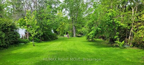 Photo 9 at 3528 Glenhaven Beach Road, Rural Innisfil, Innisfil