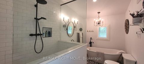 Photo 27 at 3528 Glenhaven Beach Road, Rural Innisfil, Innisfil