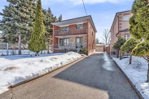Photo 31 at 141 Harding Avenue, Amesbury, Toronto