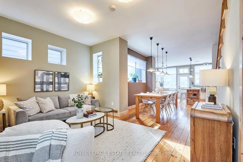 Photo 2 at 146 Ashdale Avenue, Coxwell, Toronto