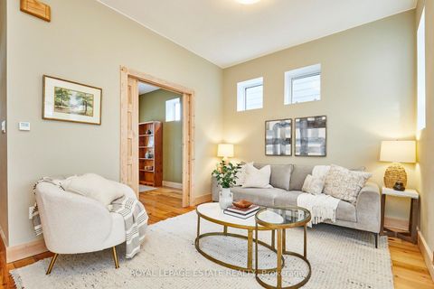 Photo 3 at 146 Ashdale Avenue, Coxwell, Toronto