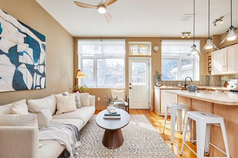 Photo 9 at 146 Ashdale Avenue, Coxwell, Toronto